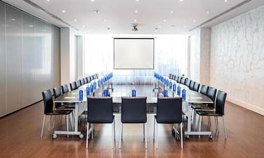 Nuevo Boston Hotel  and Convention Center Madrid Airport