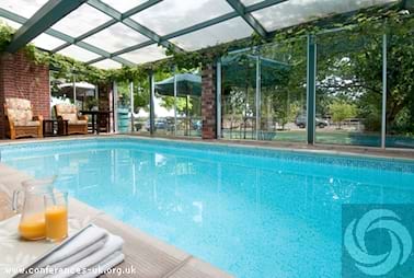 Oak Tree Farm Hotel
