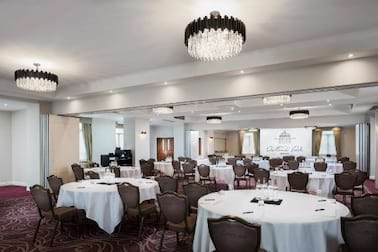 Oatlands Park Hotel Surrey
