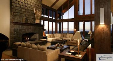 Lodge Lounge