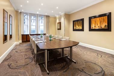 Radisson Blu Hotel London Tottenham Court Road
