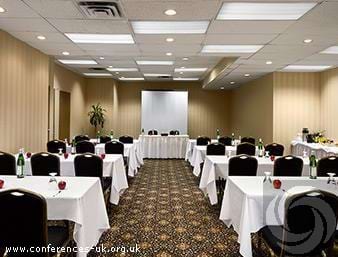 Ramada Plaza Downtown Toronto Hotel with Suites