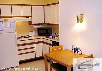 Suite kitchen