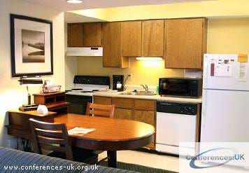 Suite kitchen