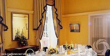 Fjord Room