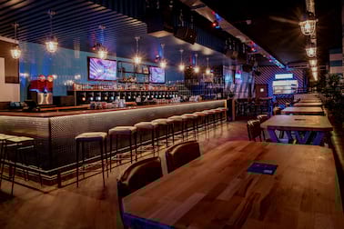 Roxy Lanes Bottle Lane