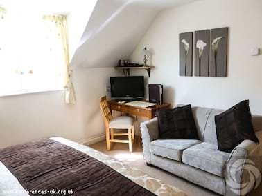 The Liongate Hotel Surrey