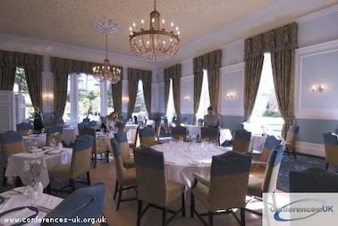 Chandelier Restaurant