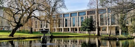 Roehampton University