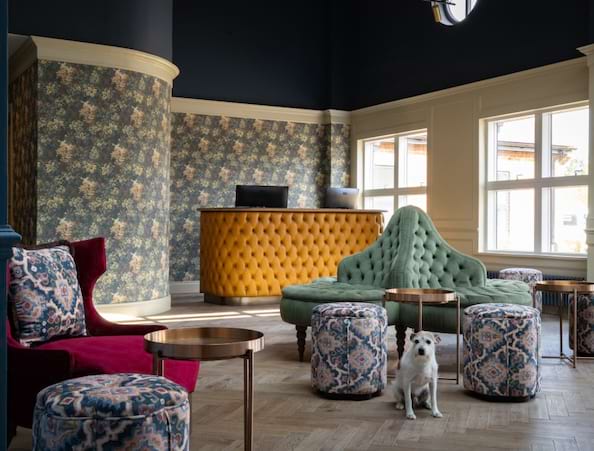 Bernwood Park Hotel