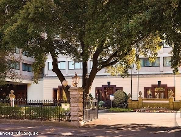 Clyde Court Hotel