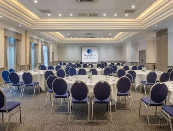 DoubleTree By Hilton Dartford Bridge Dartford