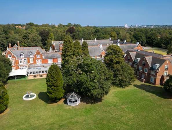 DoubleTree by Hilton St Annes Manor