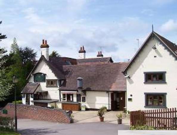 Golden Lion Hotel Rugby