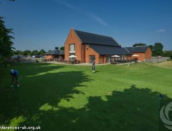 Hampton Court Palace Golf Club