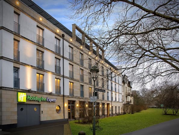 Holiday Inn Express Hoylake Liverpool