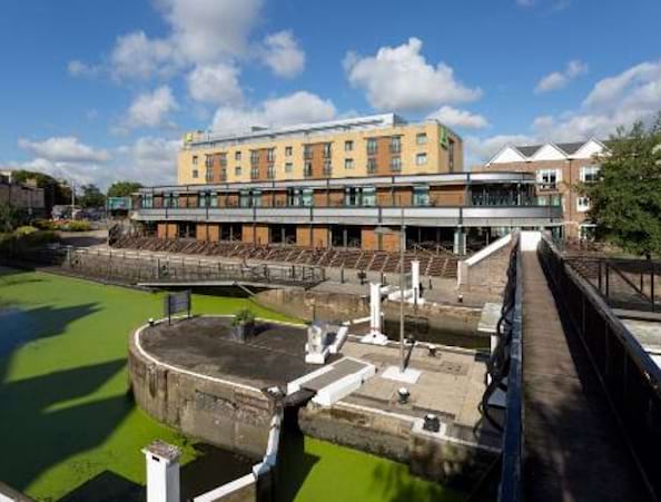 Holiday Inn London Brentford Lock