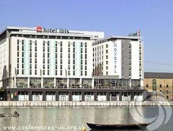 Hotel Ibis London Excel Victoria Dock