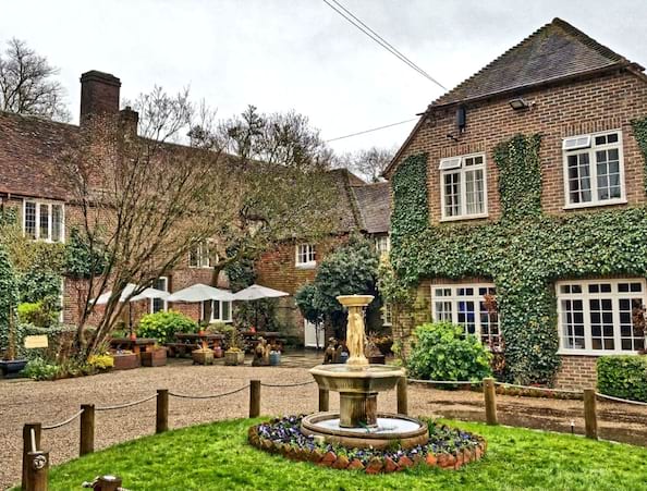Howfield Manor Hotel Canterbury