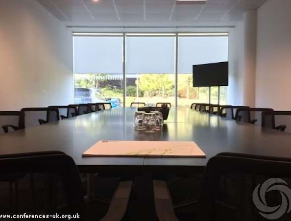 Landmark Space Reading Green Park