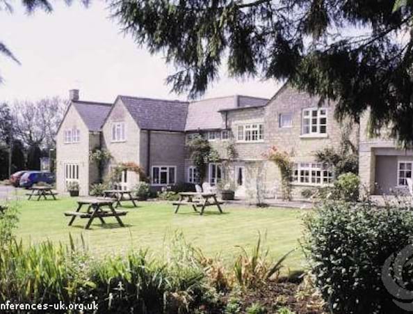 Mayfield House Hotel Crudwell