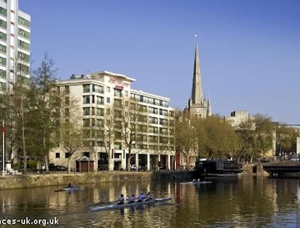 Mercure Bristol Brigstow Hotel
