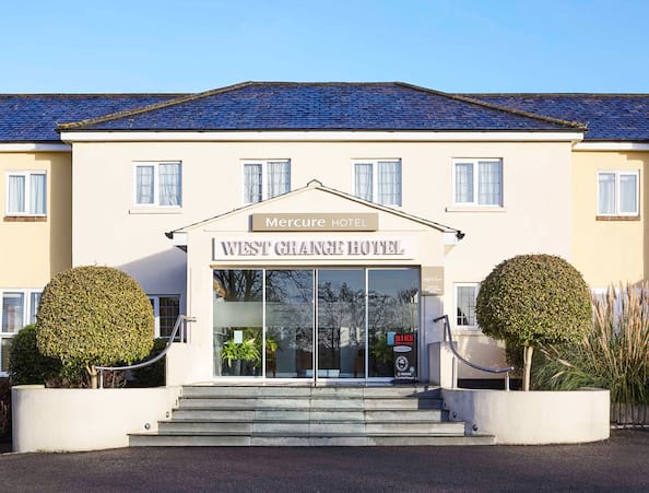 Mercure Newbury West Grange Hotel