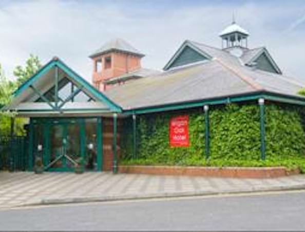 Wigan Oak Hotel