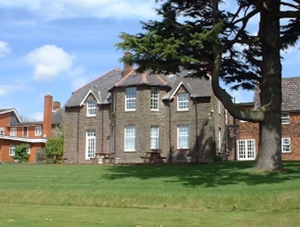 Pilgrim Hotel