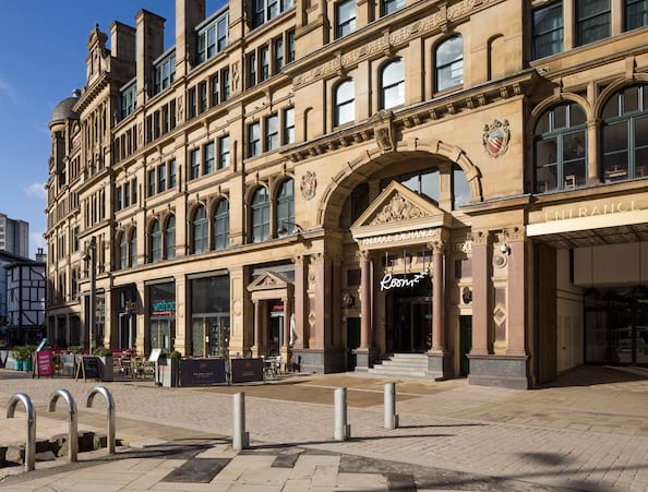 Roomzzz  Manchester City Corn Exchange