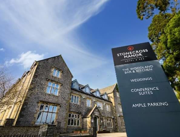 Stonecross Manor Hotel