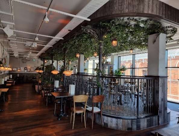 The Botanist Lincoln