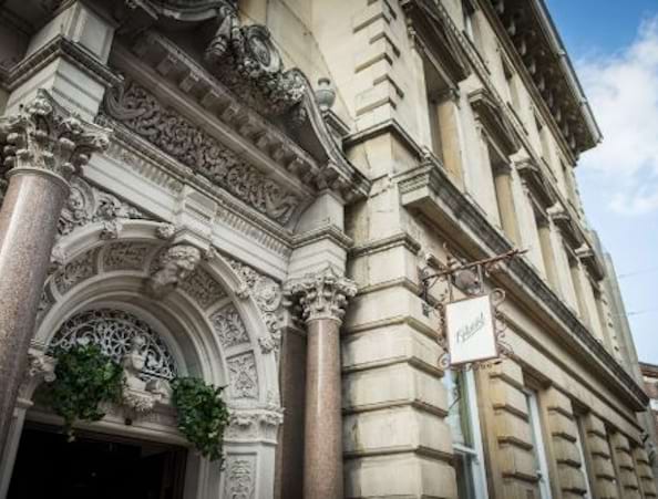 The Botanist Reading