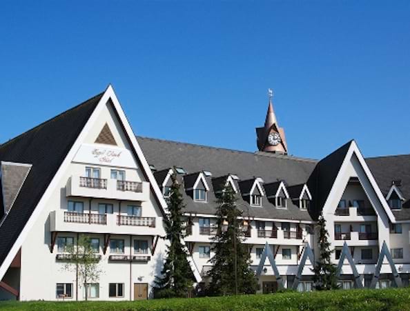 The Coppid Beech Hotel