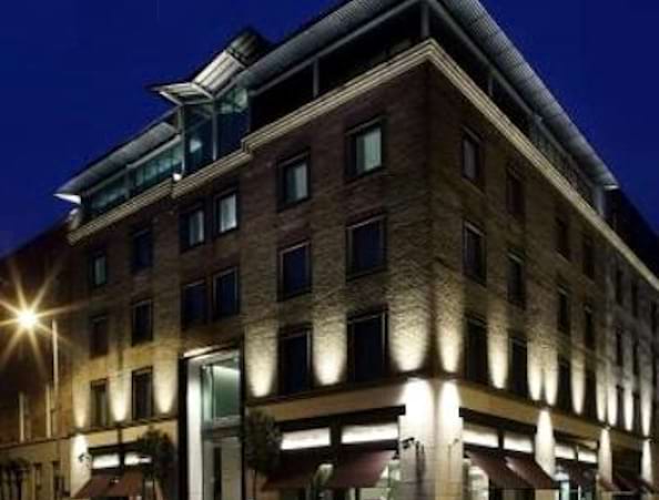 The Morrison Curio Collection by Hilton