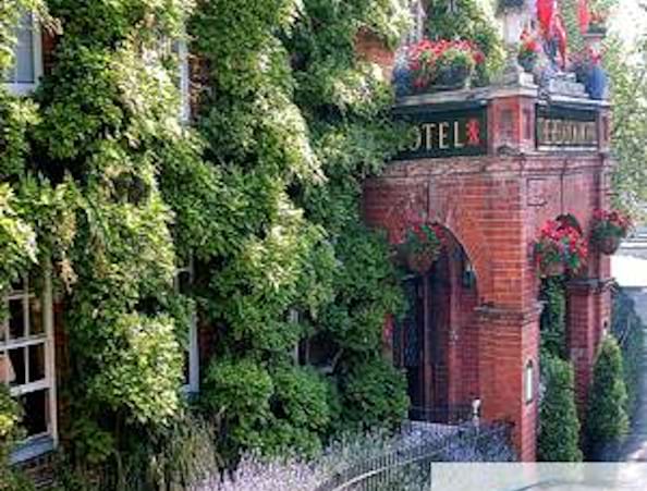 The Red Lion Hotel Oxfordshire