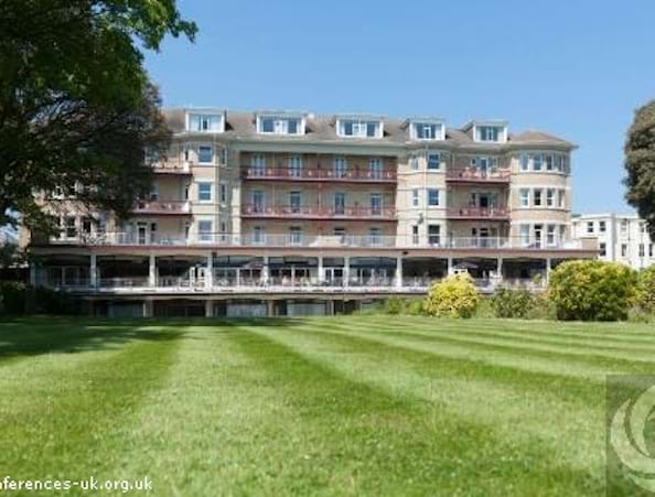 The Nici Hotel