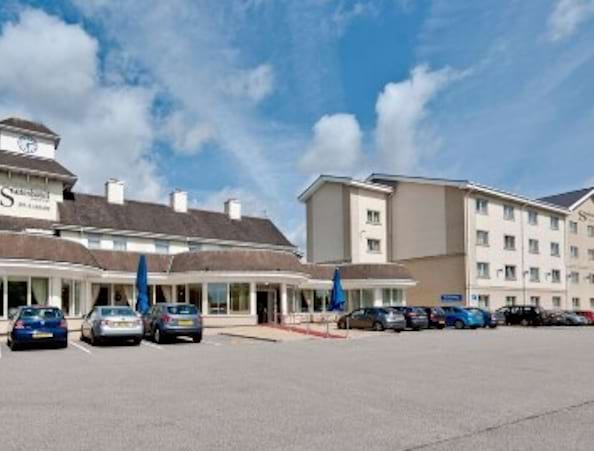 The Suites Hotel & Spa