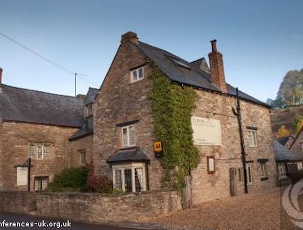 Tudor Farmhouse Hotel and Restaurant