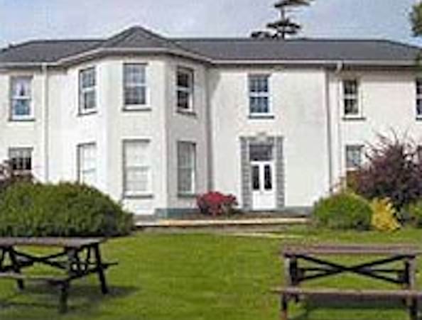 Tyglyn Hotel and Conference Centre