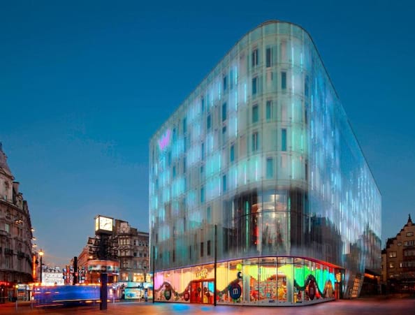 W London Leicester Square