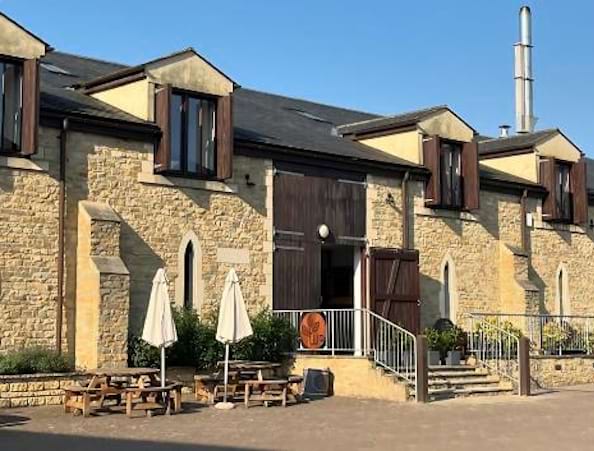 Worton Hall at Worton Park