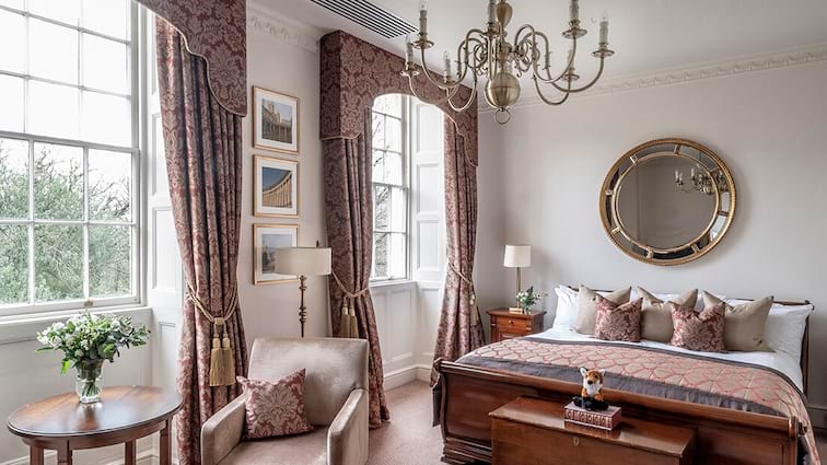 Bailbrook House