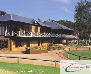 Bearwood Lakes Golf Club