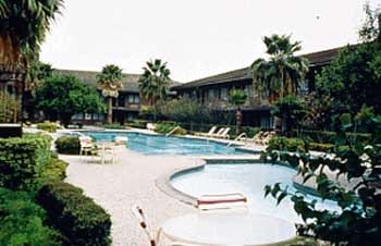 Best Western Palm Aire Motor Inn and Suites