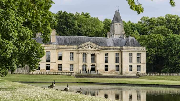 Chateau de Mery sur Oise