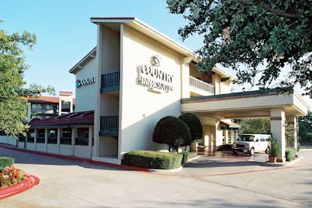 Country Inns and Suites Arlington
