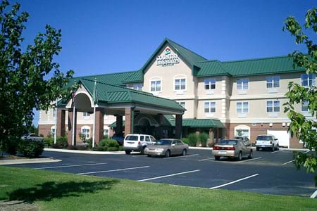 Country Inns and Suites Fayetteville