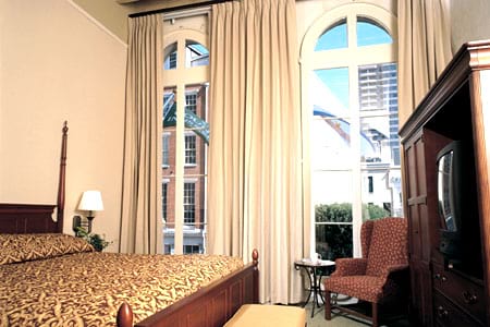 Country Inns and Suites New Orleans French Quarter