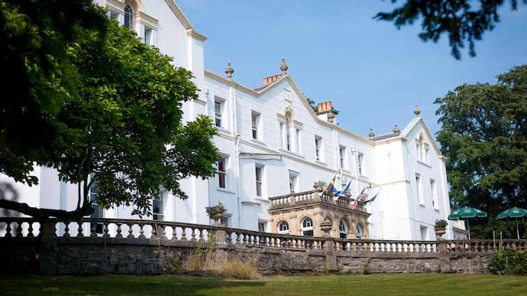 Court Colman Manor